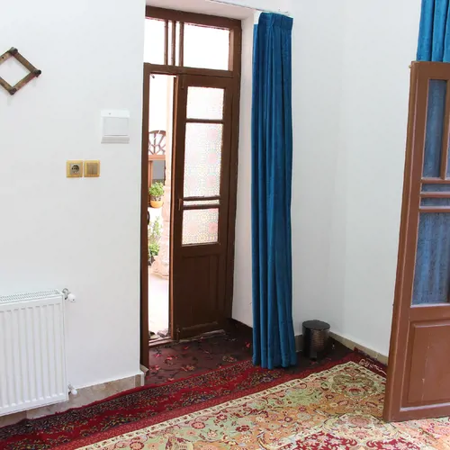 تصویر 9 - خانه سنتی گلابگیر (واحد 2) در  قم