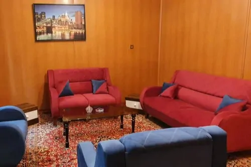 مبله شمس در خیابان انقلاب